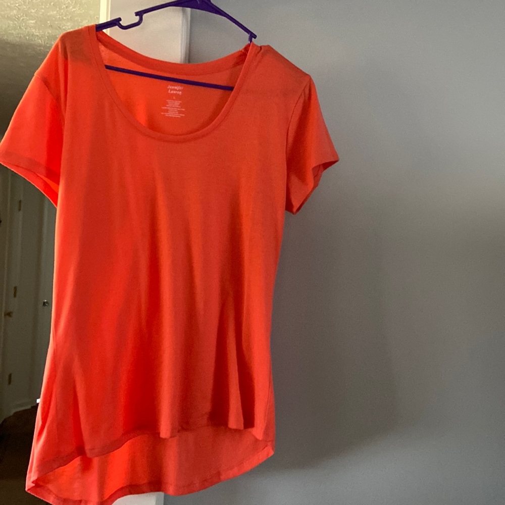 Short sleeved ladies tee